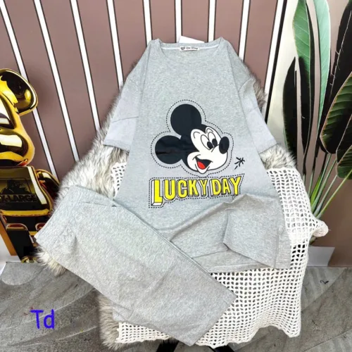 Đồ bộ quần lửng áo tay ngắn in hình chuột mickey