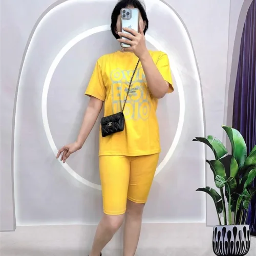Đồ bộ quần ngố áo tay ngắn cổ tròn in chữ