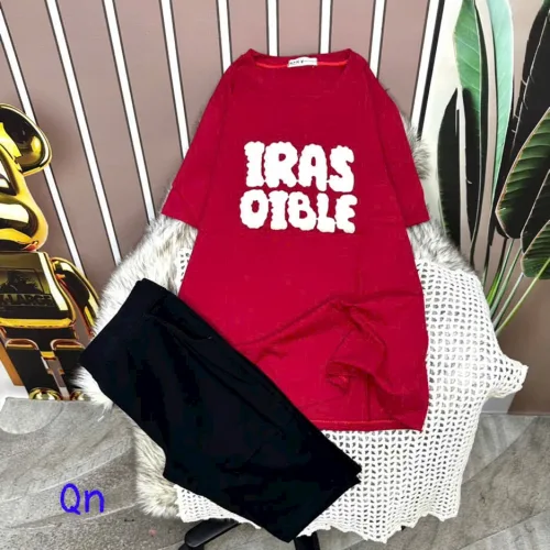 Đồ bộ quần ngố đen áo tay ngắn cổ tròn in chữ