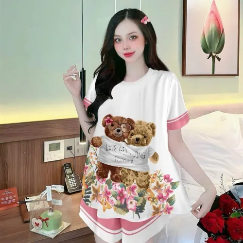 Đồ bộ satin quần đùi áo tay ngắn cổ tròn in hình dể thương