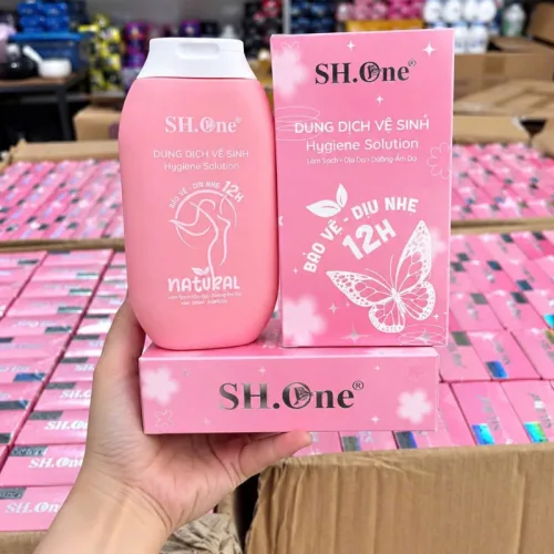 Dung Dịch Vệ Sinh Phụ Nữ Hygiene Solution Sh.One 200ml Bảo Vệ Dịu Nhẹ 12h