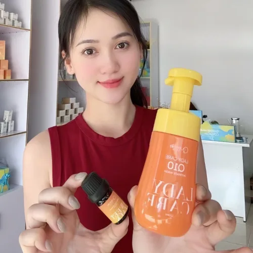 Dung Dịch Vệ Sinh Phụ Nữ Lady Care Q10 Queenie Skin 120ml - Hỗ Trợ Cấp Ẩm Làm Sạch Dịu Nhẹ