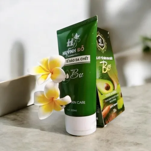 Gel Kỳ Tế Bào Da Chết Bơ Cho Mặt Và Body Huỳnh Đỗ 200ml