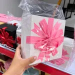 Hộp Quà Giấy Vuông Nhỏ Nhiều Màu Nắp Rời Có Thắt Nơ 16x16x8cm - Hộp Không Có Hoa Rơm Giao Ngẫu Nhiên