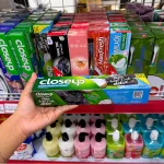 Kem Đánh Răng CLOSEUP Than Hoạt Tính Detox 230g