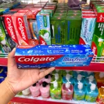 Kem Đánh Răng Colgate Maxfresh Hương Bạc Hà 10X 180g