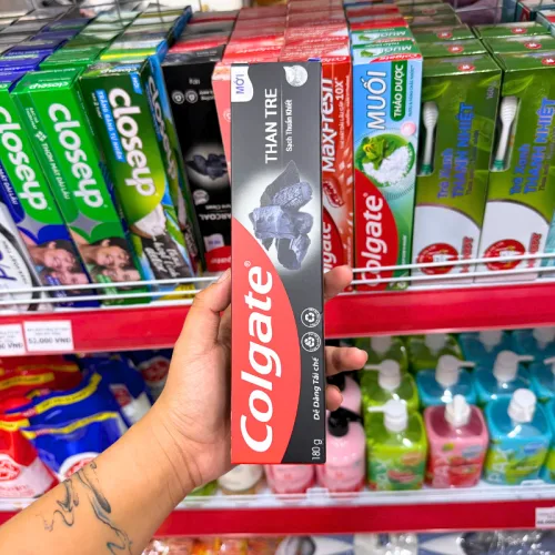Kem Đánh Răng COLGATE Than Tre 180g