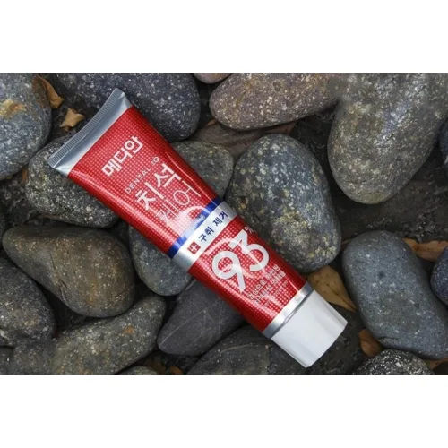 Kem Đánh Răng Median Màu Đỏ Dental IQ 93% Tartar Toothpaste Badbreath 120g