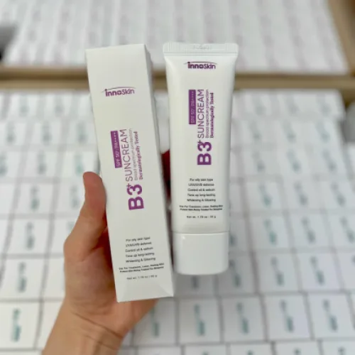 Kem Chống Nắng B3 InnoSkin Màu Tím Cho Da Dầu