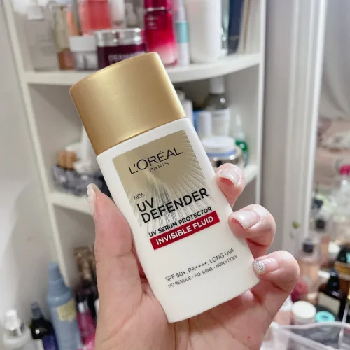 Kem Chống Nắng Loreal Paris Cho Da Thiên Dầu Defender Serum - Invisible Resist SPF50+ PA++++ 50ml Loreal ( Vạch Đỏ)