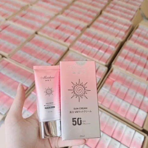 Kem Chống Nắng Meiduzi Dạng Sữa Nâng Tone