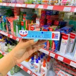 Kem Đánh Răng Colgate Ngừa Sâu Răng Em Bé 2+ Tuổi Hương Dâu 40g - Màu Xanh