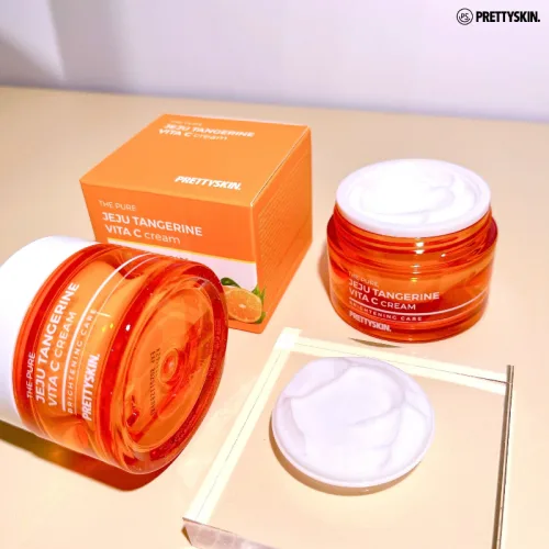 Kem Dưỡng Prettyskin The Pure Jeju Tangerine Vita C Cream 52ml
