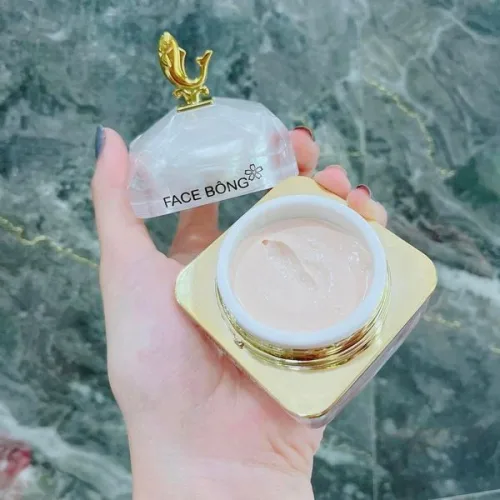 Kem Face Bông Onaya Dưỡng Trắng Da Ngừa Nám