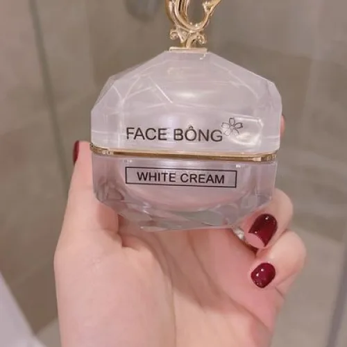 Kem Face Bông Onaya Dưỡng Trắng Da Ngừa Nám