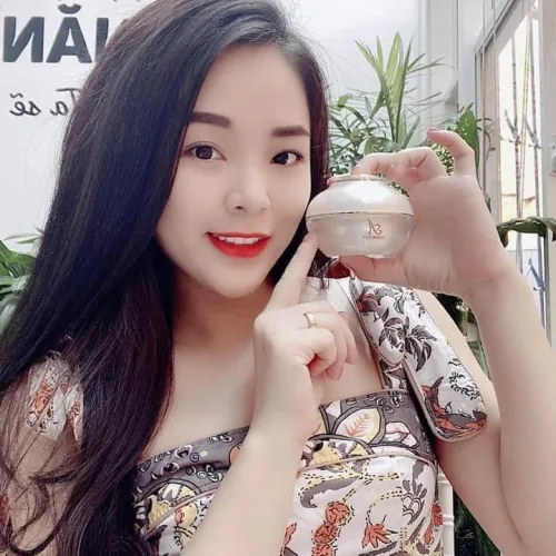 Kem face Pháp - Nữ hoàng của các loại kem face