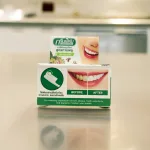 Kem Tẩy Trắng Răng Green Herb Thái Lan