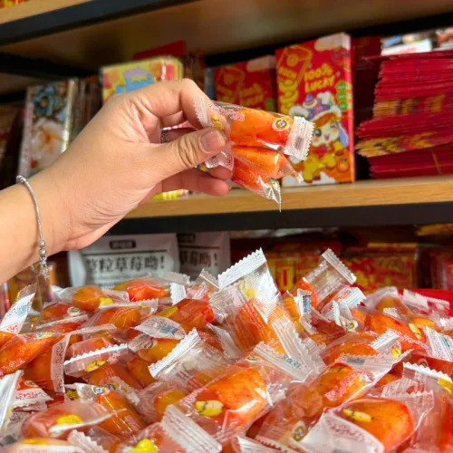 Kẹo Dẻo Xoài Muối Ớt Hàng Xá 200g/Hộp