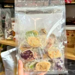 Kẹo Dừa Cuộn Bánh Tráng Mix 7 Vị Thơm Ngon - Túi Zip 500g