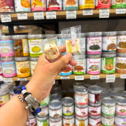 Kẹo Sữa Chua Mix Trái Cây Và Hạt Ăn Kiêng - Kẹo Nougat Dâu Tây Hàng Xá 100g