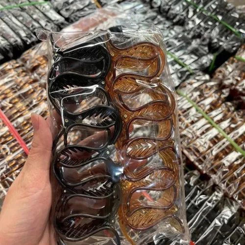 Lố 12 Kẹp Càng Cua 3 Răng 2 Màu Nâu Và Đen