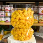 Nui Vàng Chiên Tỏi Ớt Đậm Vị 330g - Hũ Gấu Lớn
