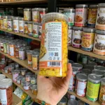 Nui Vàng Chiên Tỏi Ớt Thơm Ngon 300g - Hộp Pet