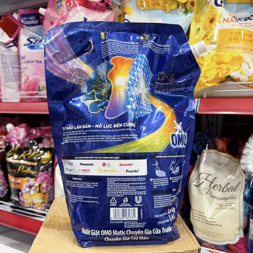 Nước Giặt Túi OMO MATIC Cửa Trước Giữ Màu Hương Tươi Mới 3,6kg