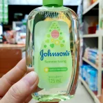 Nước Hoa Em Bé Johnsons Summer Swing Baby Cologne Màu Xanh 125ml Hương Thơm Nhẹ Nhàng Thoang Thoảng
