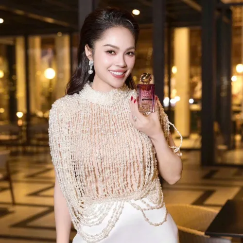 Nước Hoa Nữ Lavila Violet 60ml - Nước Hoa Lavila Hương Thơm Nhẹ Quyến Rũ