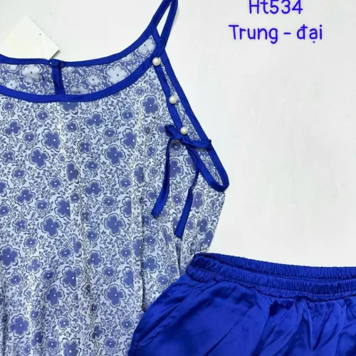 Đồ bộ gấm 2 da phối lụa mờ quần đùi trơn áo yếm 2 dây