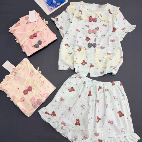 Đồ Bộ Nữ Áo Cổ Sen Tay Ngắn Quần Đùi Họa Tiết Gấu Đáng Yêu Vải Cotton Hàn Mịn Mát Size 45-62kg