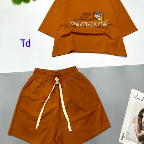 Đồ bộ quần đùi áo croptop cổ tròn in chữ WEEKENDSR