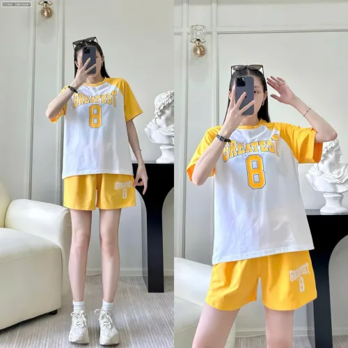 Đồ bộ quần đùi áo tay ngắn in số 8 tay áo cùng màu quần