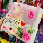 Quà Tặng 8-3 Khuôn Hoa Đựng Tiền Cho Phái Đẹp
