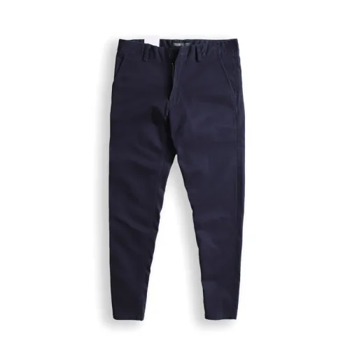 Chọn cách phối theo nơi mặc — Quần Kaki Dài Nam Cao Cấp