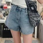 Quần Short Jean Trơn Nữ Không Co Giãn Đứng Form Chuẩn Mặc Cực Xinh