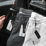 Quần Short Thun Nam Thêu Nổi Logo Chữ (Size Từ 50-80kg)