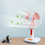 Quạt Tích Điện Để Bàn 35x18cm