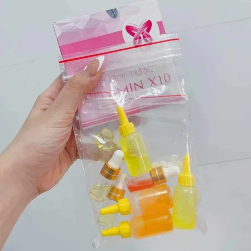Túi trong hé lộ một bộ pha trộn nhiều phần — Set 1 Kích Trắng Da Vitamin X10 M.Y.�