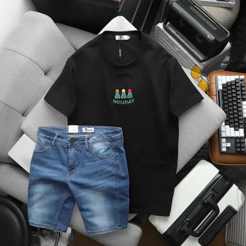 Set Bộ Nam Áo Thun Cổ Tròn In Nổi Chữ Holiday + Quần Short Jeans Chất Liệu Co Giãn (Có Size 3X)