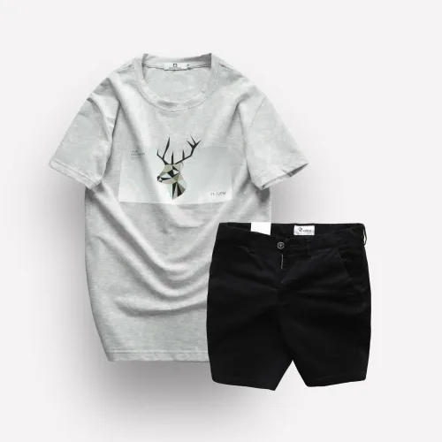 Set Bộ Nam Quần Short Kaki Rurumen Phối Áo Thun Cổ Tròn In Hình Tuần Lộc