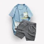 Set Bộ Nam Quần Short Thun Viền Sọc Phối Áo Cổ Tròn In Hình