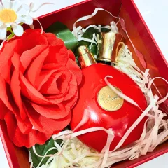 Set Hộp Quà Tặng Nước Hoa Nữ Charme Adore 50ml - Hộp Hoa Rơm Nhiều Màu