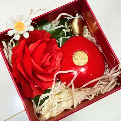 Set Hộp Quà Tặng Nước Hoa Nữ Charme Adore 50ml - Hộp Hoa Rơm Nhiều Màu