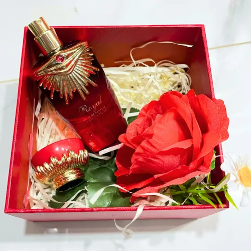 Set Hộp Quà Tặng Nước Hoa Nữ Good Charme Royal 50ml - Hộp Hoa Rơm Nhiều Màu