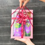 Set Quà Tặng Dầu Gội & Dầu Xả Palmolive Naturals Silky Straight (Set Màu Tím)