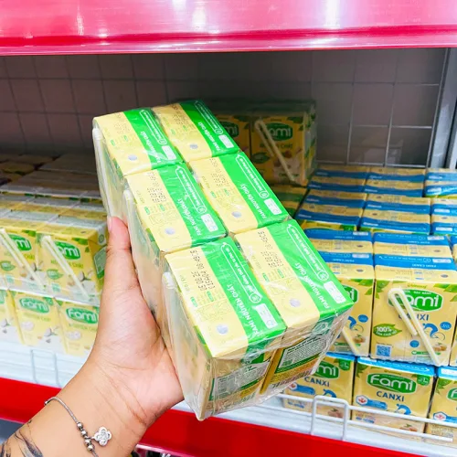 Sữa Đậu Nành FAMI Nguyên Chất Lốc 6 Hộp (200ml/Hộp)