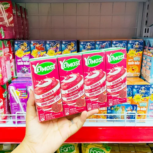 Sữa Chua Uống Yomost Vị Lựu Lốc 4 Hộp (170ml/Hộp)