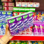 Sữa Chua Uống Yomost Vị Nho Lốc 4 Hộp (170ml/Hộp)